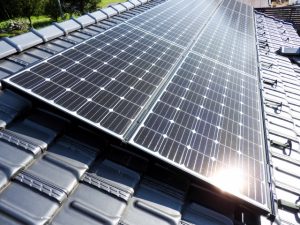 新しい太陽光発電設備