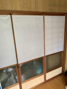 貼り替え後（プラスチック障子紙）